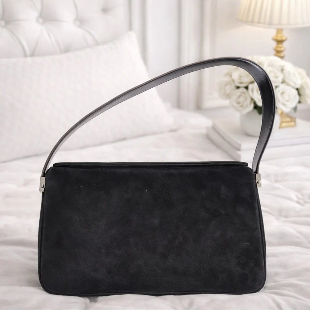 GIVENCHY leather suede shoulder bag with removable/interchangeable handle - Picture 8 of 10